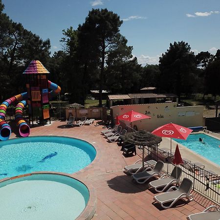 Camping La Simioune En Provence Боллен Екстер'єр фото