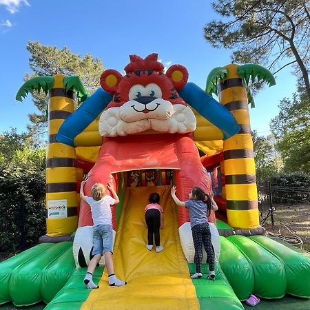 Camping La Simioune En Provence Боллен Екстер'єр фото