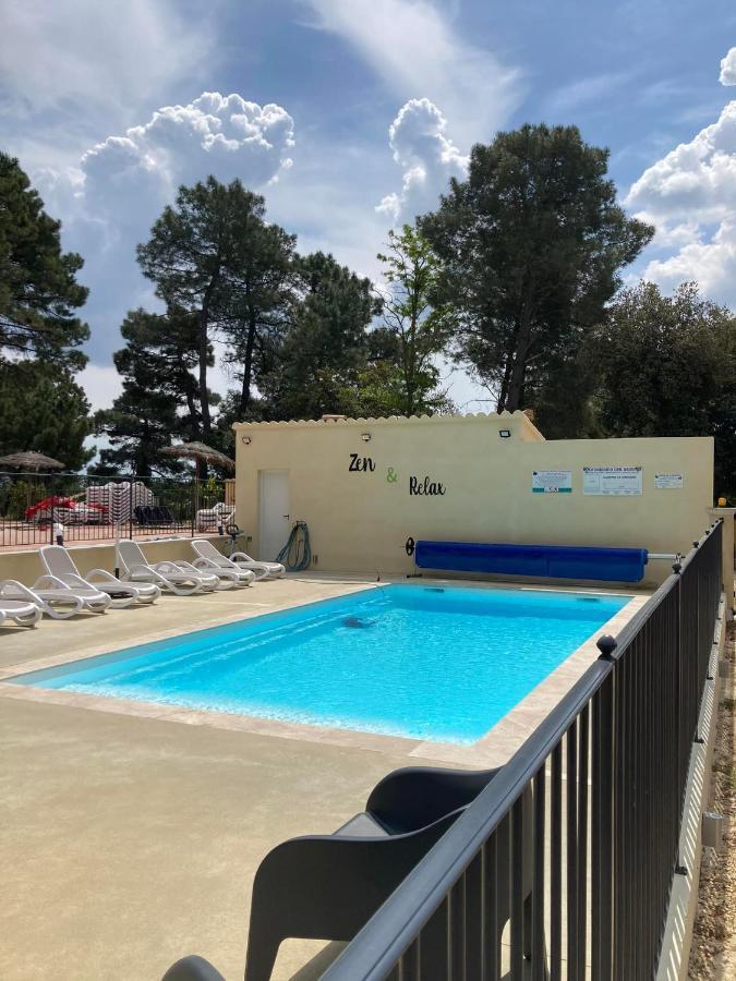 Camping La Simioune En Provence Боллен Екстер'єр фото
